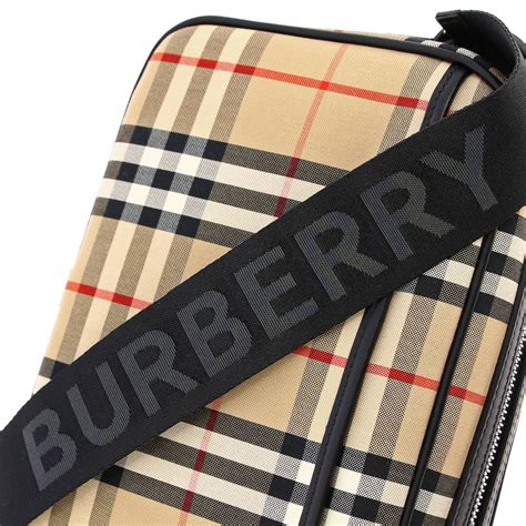 tracolla burberry|burberry signatures for men.